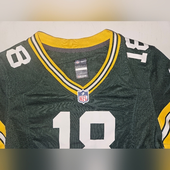 Greenbay packers Nike On Field ladies jersey. Size Medium. Cobb #18 - Picture 3 of 8